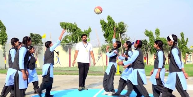 school in Agra