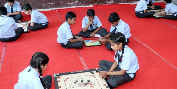 school in Agra